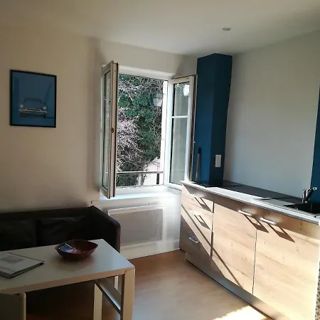 Maisonnette Atypique Du Centre アパート