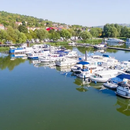 Maisonnette Atypique Du Centre